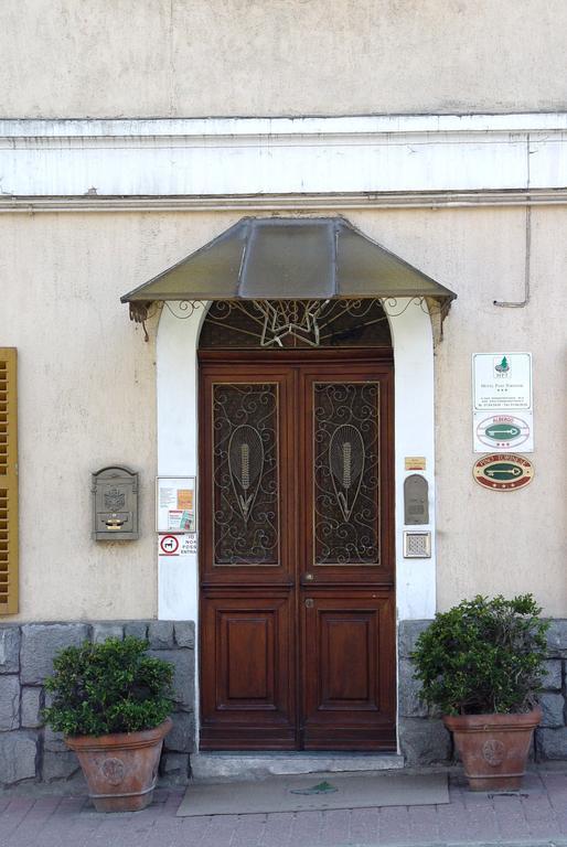 Hotel Pino Torinese Exterior photo