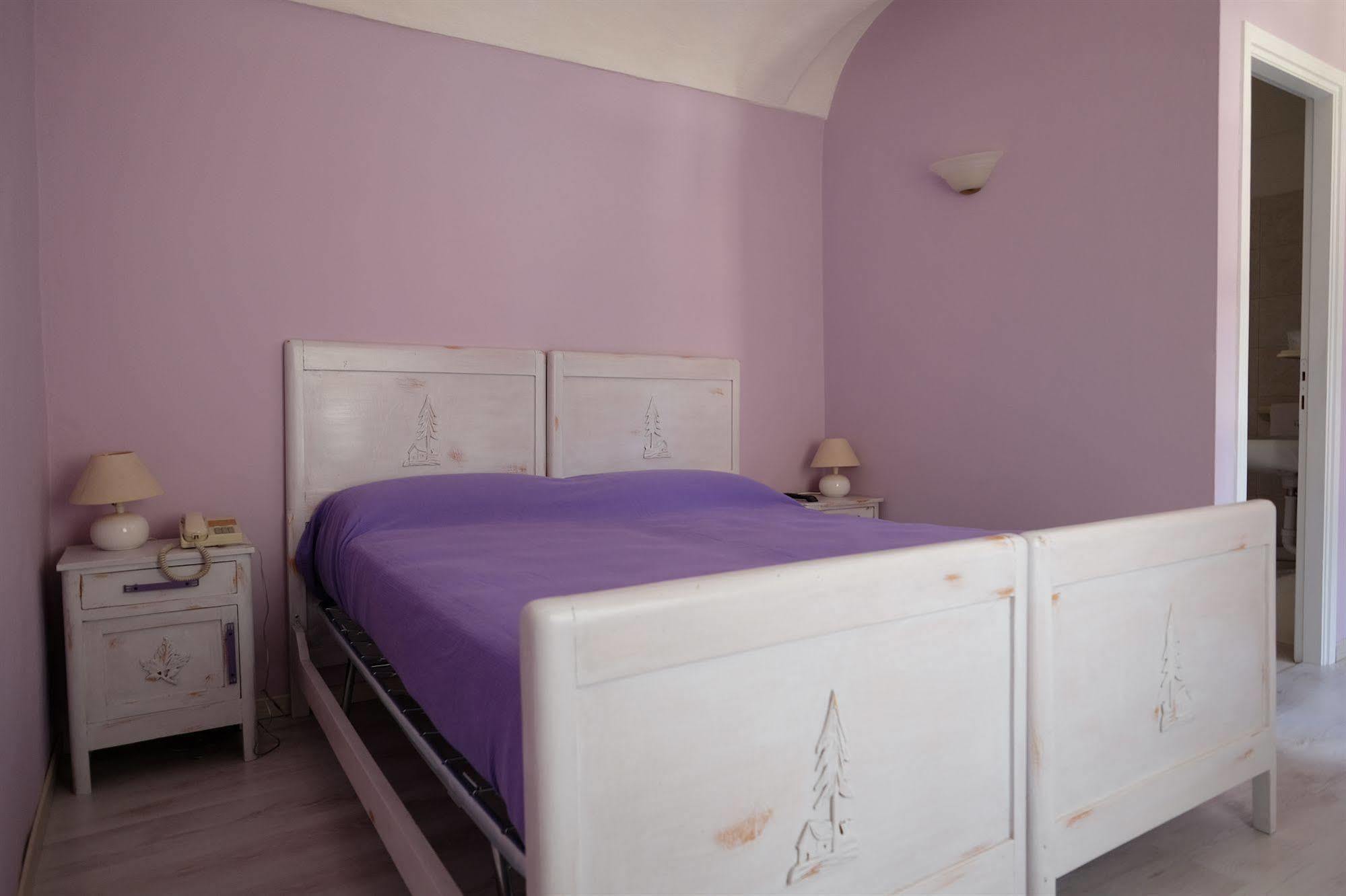 Hotel Pino Torinese Exterior photo